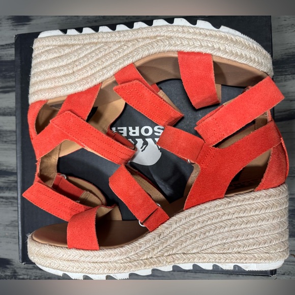 Sorel Women’s Cameron Multi Strap Wedge Sandals in Signal Red Size 10 - Picture 13 of 13